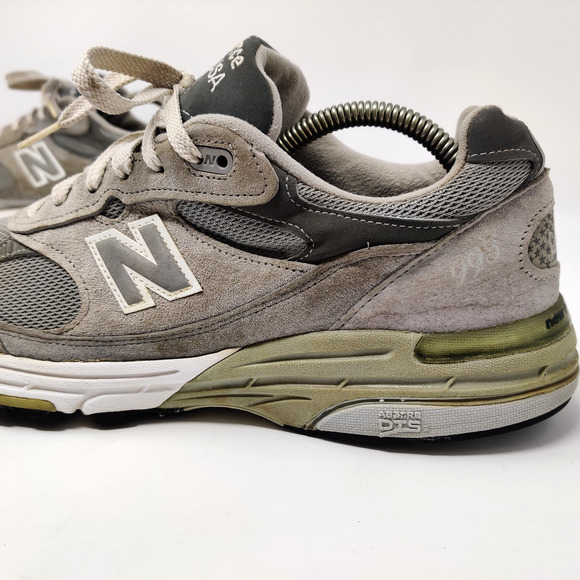 New Balance 993 Beater Work Shoes Sneakers Mens 9.5 D Gray Made in USA *Read main image 11